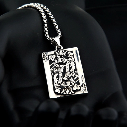 Gothic Titanium Steel King Of Hearts Poker Card Pendant Necklace Hip Hop Punk Skull King Jewelry For Men Women Gift