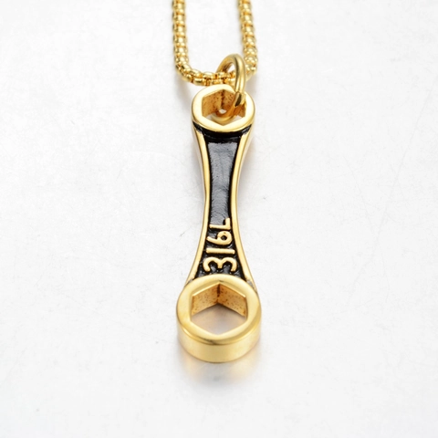 Industriële Stijl Moersleutel Hanger Ketting Titanium Staal Hip Hop Punk Gereedschap Ketting Voor Mannen Vrouwen Sieraden Cadeau