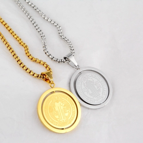 St Benedict Medal Rotating Pendant Necklace Stainless Steel Hip Hop Religious Jewelry For Men Women Gold Silver Amulet Necklace