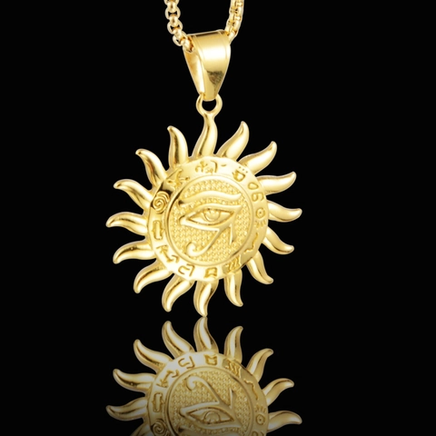 Collar con Colgante de Ojo de Horus y Sol de Acero de Titanio Vintage Dorado Pulido Espejo Joyería Mitológica de Hip Hop