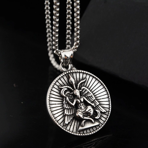 Vintage Stainless Steel Baphomet Goat Head Pendant Necklace Gothic Punk Hip Hop Jewelry For Men And Women Retro Metal Accessory