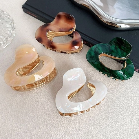 Irregular Acetate Hair Claw Clip For Women Elegant Korean Style Marble Texture Shark Clip Gold Metal Teeth Hair Accessories