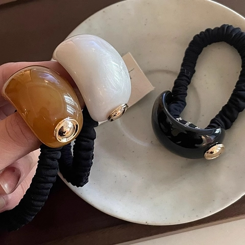 Coletero de Pelo Vintage Francés de Resina Media Luna Textura de Acetato Elástico para el Pelo Mujer Minimalista Elegante Hecho a Mano Accesorio