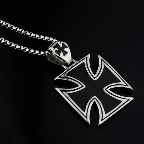 Hip Hop Stainless Steel Iron Cross Pendant Necklace For Men Women Punk Black Enamel Goth Jewelry Box Chain Necklaces
