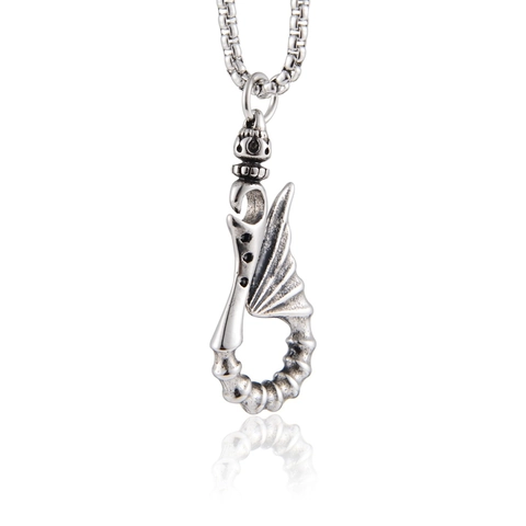Collana con Pendente ad Amo in Acciaio al Titanio Vintage Punk per Uomo Donna Ala di Drago Gotico Gioielli Hip Hop Ossidati