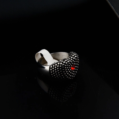 Vintage Punk Heart Ring Stainless Steel Red Zirconia Caviar Texture Band Hip Hop Jewelry For Men Women Daily Party Decor