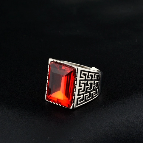 Vintage Men's Stainless Steel Ring With Square Red Green Rhinestone Gemstone Great Wall Greek Key Pattern Hip Hop Jewelry