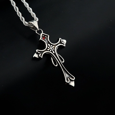Collier Pendentif Croix en Acier Inoxydable Gothique Avec Strass Rouge Incrusté Bijoux Vintage Hip Hop Homme Femme