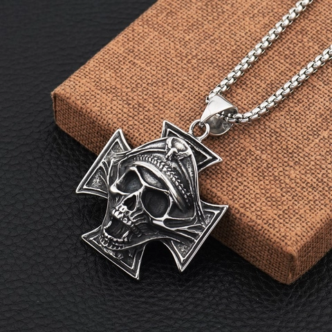 Vintage Stainless Steel Captain Skull Cross Pendant Necklace Punk Gothic Biker Jewelry Distressed Military Style For Men Women