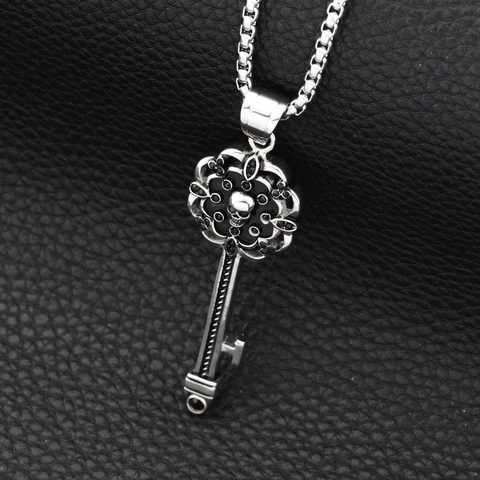 Gothic Skull Key Pendant Necklace Stainless Steel Vintage Silver Punk Hip Hop Necklace Jewelry For Men Women Daily Accessory
