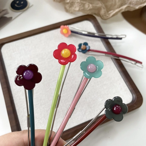 Pince à Cheveux Fleur en Acétate Vintage Coréenne Sucrée Colorée Cinq Pétales Barrette Pour Femmes Accessoires de Cheveux