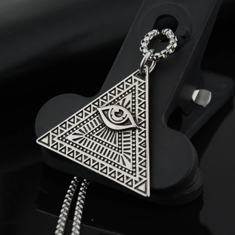 Hip Hop Titanium Steel Triangle Eye of Providence Pendant Necklace For Men Women Vintage Gothic Geometric Jewelry Gift