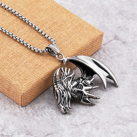 Stainless Steel Flying Dragon Head Pendant Necklace Hip Hop Punk Gothic Vintage Silver Box Chain Necklace Jewelry For Men Women