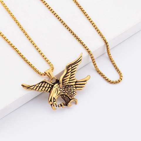 Titanium Steel Eagle Pendant Necklace Gold Plated Vintage Hip Hop Punk Animal Wings Fashion Jewelry For Men Women