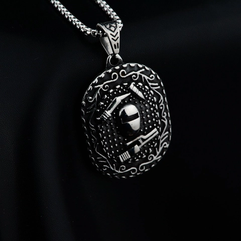 Collar Colgante Máscara de Soldar Escudo de Acero Inoxidable Vintage Relieve Grabado Estilo Hip Hop Joyería Punk Industrial para Hombres Mujeres