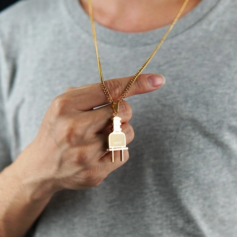Hiphop Roestvrij Staal Stekker Hanger Ketting Voor Mannen Vrouwen Street Fashion Persoonlijkheid Creatieve Letter Gegraveerde Sieraden