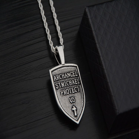 Vintage Roestvrij Staal Schild Hanger Halsketting Aartsengel Michael Reliëf Kruis Vleugel Gothisch Sieraden Voor Heren Dames