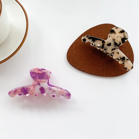 Elegant Large Acetate Hair Claw Clip For Women Korean Style Tortoiseshell Marble Pattern Shark Hair Clip Strong Hold Hair Accessory