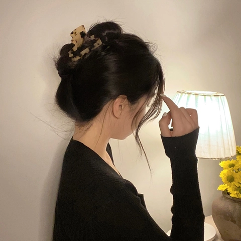 Large Hollow Rectangular Hair Claw Clip Acetic Acid Marble Floral Pattern Shark Clip For Women Elegant Hair Accessories