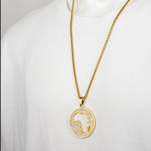 Hip Hop Iced Out Rhinestone Africa Map Round Pendant Necklace Gold Silver Plated Alloy Hollow Africa Continent Jewelry