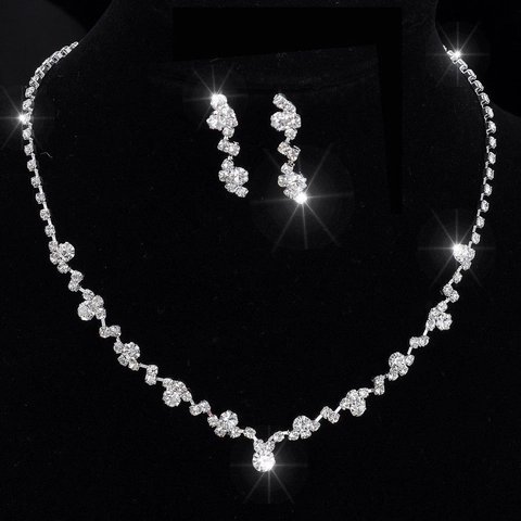 Ensemble de Bijoux de Mariage en Alliage Argent Or Strass Collier Et Boucles d'Oreilles pour Femme Accessoires de Soirée