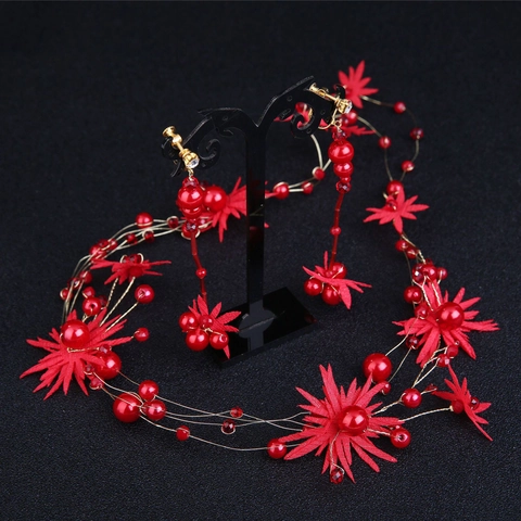 Set di Cerchietto e Orecchini a Clip da Sposa Foresta Rossa Coreana Fatto a Mano Fiore in Tessuto Perla Artificiale Accessori per Capelli da Sposa