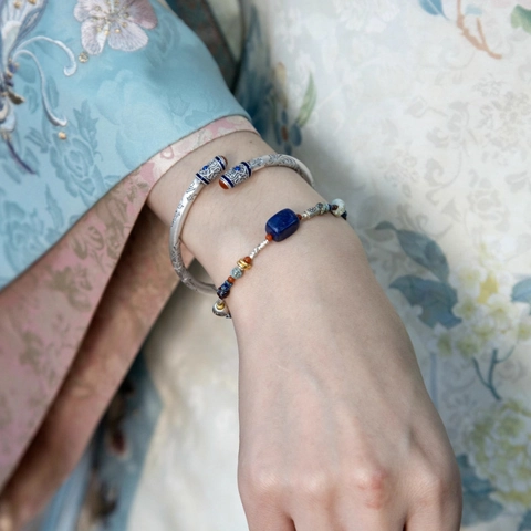 New Chinese Style Vintage Thai Silver Color Bangle For Women Exquisite Tang Grass Pattern Enamel Cloisonne Open Bracelet Jewelry