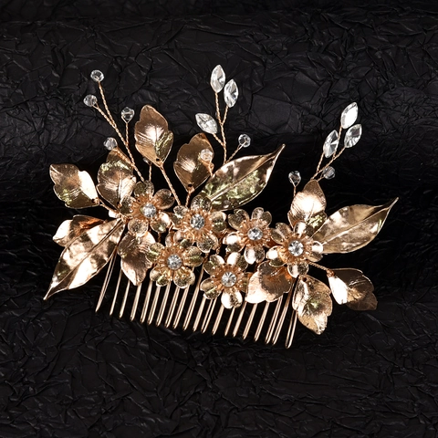 Handgemachter Legierung Blumen Blatt Braut Haarkamm Mit Strass Kristall Akzenten Eleganter Hochzeitskopfschmuck Haar Accessoire
