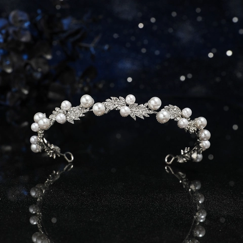 Elegant Alloy Artificial Pearl Rhinestone Bridal Headband Luxurious Leaf Design Silver Color Hair Accessory For Wedding Party Women