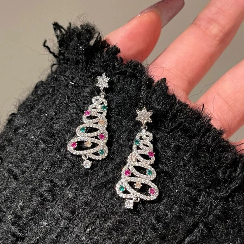 Pendientes De Árbol De Navidad Asimétricos Con Poste De Plata De Ley 925 Aleación Circón Colorido Festivo Para Mujer
