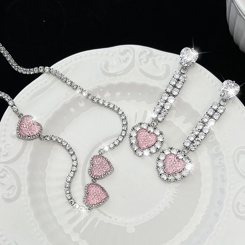 Elegantes Schmuckset Rosa Herz Zirkonia Mit Halskette Und Lange Quastenohrringe Kupfer Versilbert Für Damen Hochzeitsschmuck