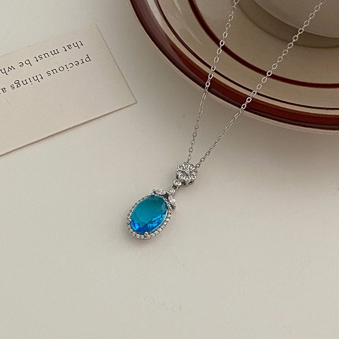 Elegant Copper Blue Rhinestone Pendant Necklace Vintage Oval Neck Jewelry For Women Wedding Party Gift Silver Gold Plated