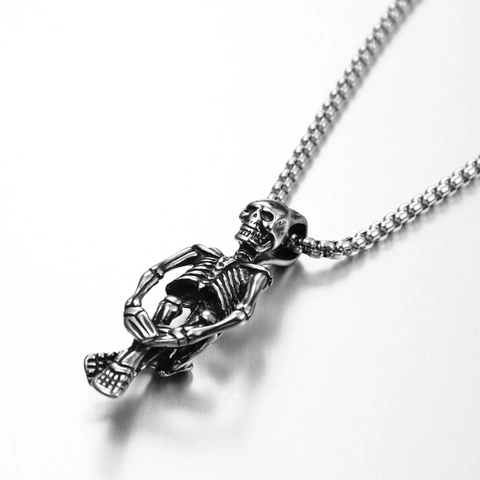 Collana con Ciondolo a Forma di Scheletro Seduto Gothic Punk Acciaio al Titanio Argento Antico Hip Hop Uomo Donna
