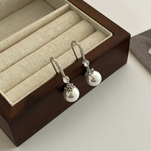 French Style Elegant Copper Artificial Pearl Drop Earrings With Rhinestone Minimalist Dainty Hook Earrings For Women