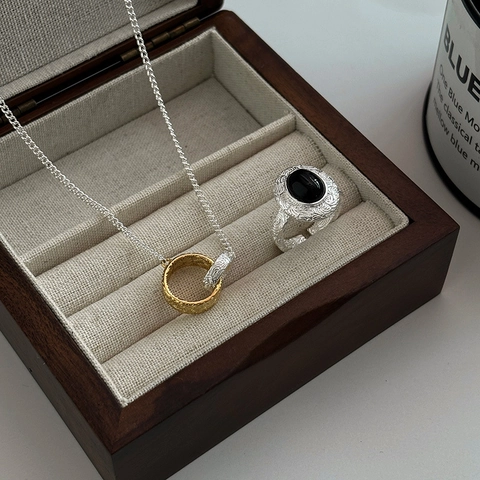 Elegante Ketting Met In Elkaar Grijpende Dubbele Ringen Arabesque Patroon Gehamerd Koper Tweekleurig Goud Zilver Verguld Sieraden Voor Dames