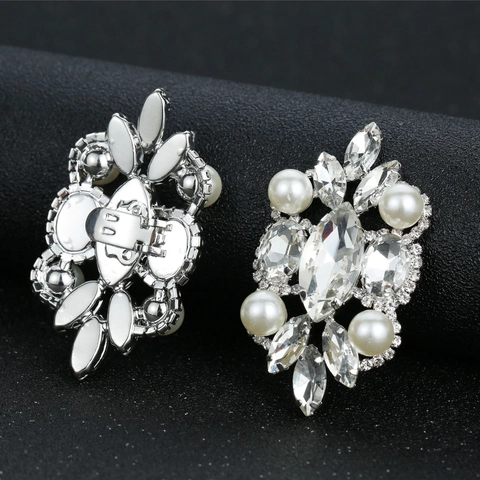 Clips de Chaussure en Alliage Strass Künstliche Perles d'Imitation pour Mariage Talons Hauts Bijoux Décoratifs Motif Fleur Vintage