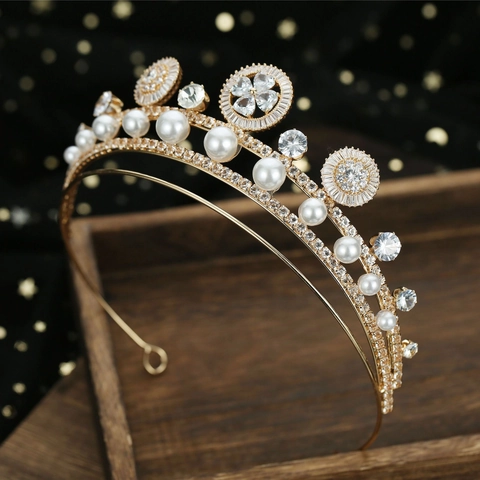 Luxury Zirconia Bridal Crown And Artificial Pearl Earrings Set Elegant Alloy Wedding Hair Jewelry For Brides Photography