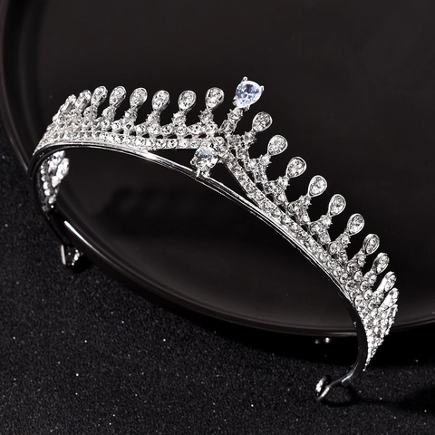 Elegante Corona da Sposa in Lega d'Argento con Strass per Donna Matrimonio Cuore Pavé Cristallo Copricapo Gioielli per Capelli