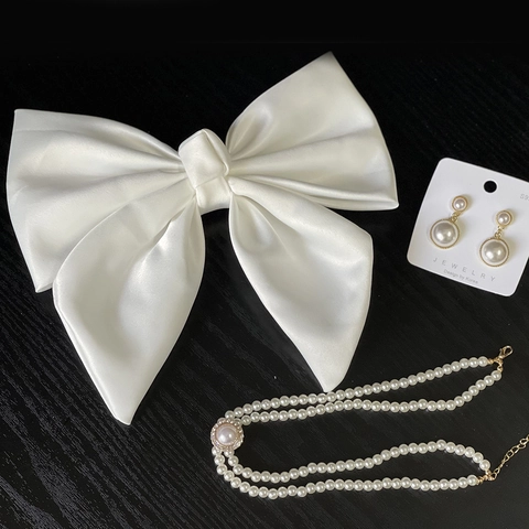 Grande Fermaglio per Capelli con Fiocco in Raso Bianco E Set di Collana E Orecchini di Künstliche Perle a Doppio Strato Sposa Accessori