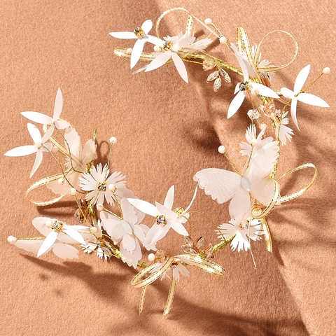 Elegante Fascia da Sposa Fatta a Mano con Fiori in Tessuto Bianco Farfalla Künstliche Perle Filo in Lega Dorata Gioielli per Capelli da Sposa