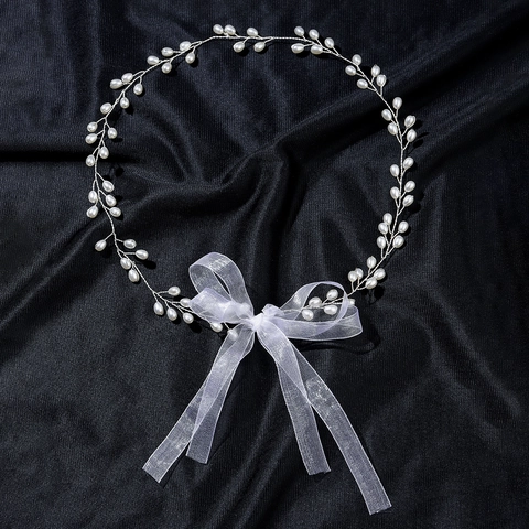 Fatto a Mano Vite per Capelli Sposa Perla Fascia Elegante Filo di Lega d'Argento Perla Artificiale Accessorio per Capelli Con Fiocco in Organza per Matrimonio Festa Donna