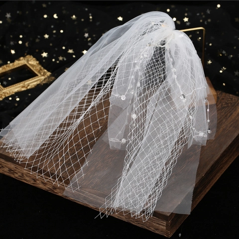 Elegante Velo de Novia Corto Blanco Con Lazo Tul Malla Lentejuelas Perlas Accesorio para el Cabello de Boda Para Novia Fotografía Fiesta