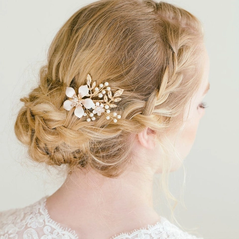 Pettine per Capelli da Sposa Fatto a Mano Foglie in Lega d'Oro Fiori Bianchi Künstliche Perle Accessorio per Capelli Matrimonio Festa Gioielli Donna