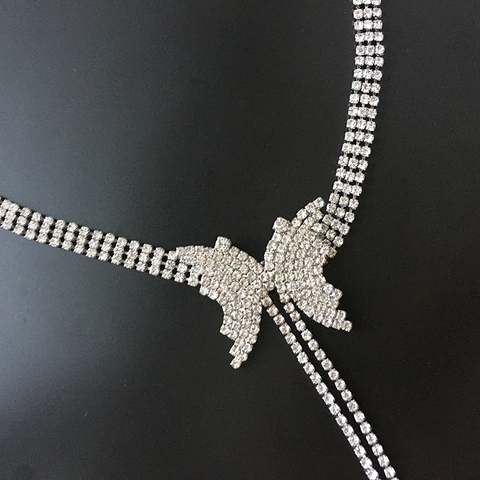 Elegante Legierung Strass Schmetterling Quaste Anhänger Halskette Für Damen Hochzeit Brautschmuck Silber Choker Halskette