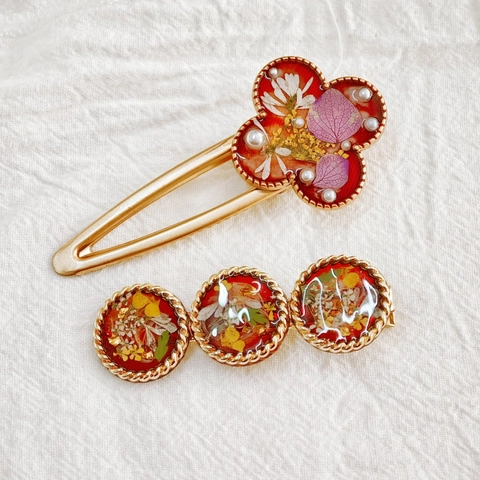 Pince à Cheveux Fleurs Séchées Faite Main pour Femmes Résine Trèfle Trois Cercles Vintage Alliage Clip Accessoires de Cheveux Bijoux Cadeau