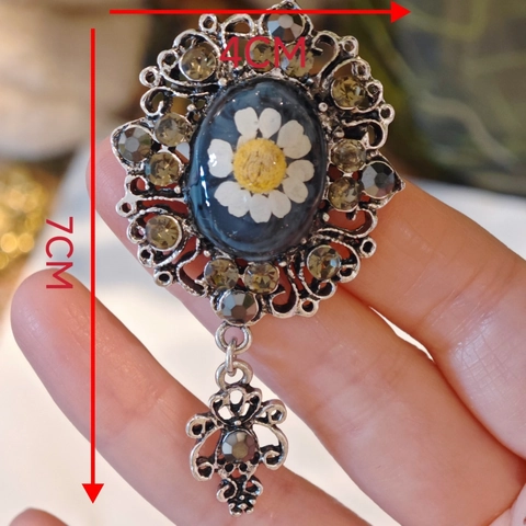 Vintage Brosche Im Viktorianischen Stil Handgefertigte Trockenblume Harz Legierung Strass Corsage Für Hochzeit Bankett Damen Schmuck