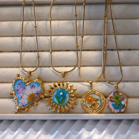 Handmade Stainless Steel Dried Flower Resin Pendant Necklace For Women Retro Palace Monet Garden Artificial Pearl Jewelry