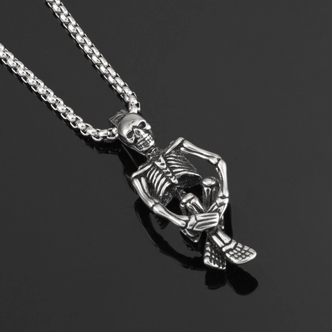 Gothic Zittend Skelet Hanger Halsketting Roestvrij Staal Titaniumstaal Punk Hip Hop Retro Sieraden Voor Mannen Vrouwen Feest