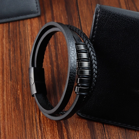 Pulsera Multicapa de Cuero Genuino para Hombre Con Cierre Magnético de Acero de Titanio Cordón Trenzado Anillos de Metal Vintage Joyas Biker Punk