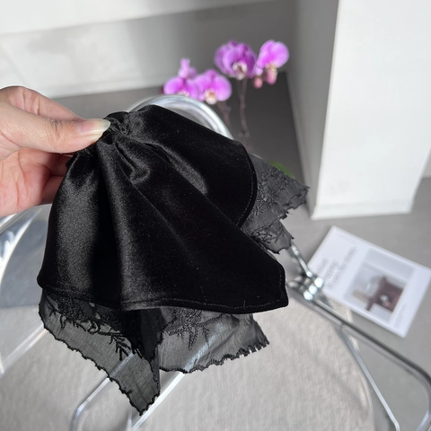 Elegant Velvet Lace Splicing Large Scrunchies For Women Retro Floral Embroidery Hair Ties Bow Knot Triangle Scarf Hair Accessories